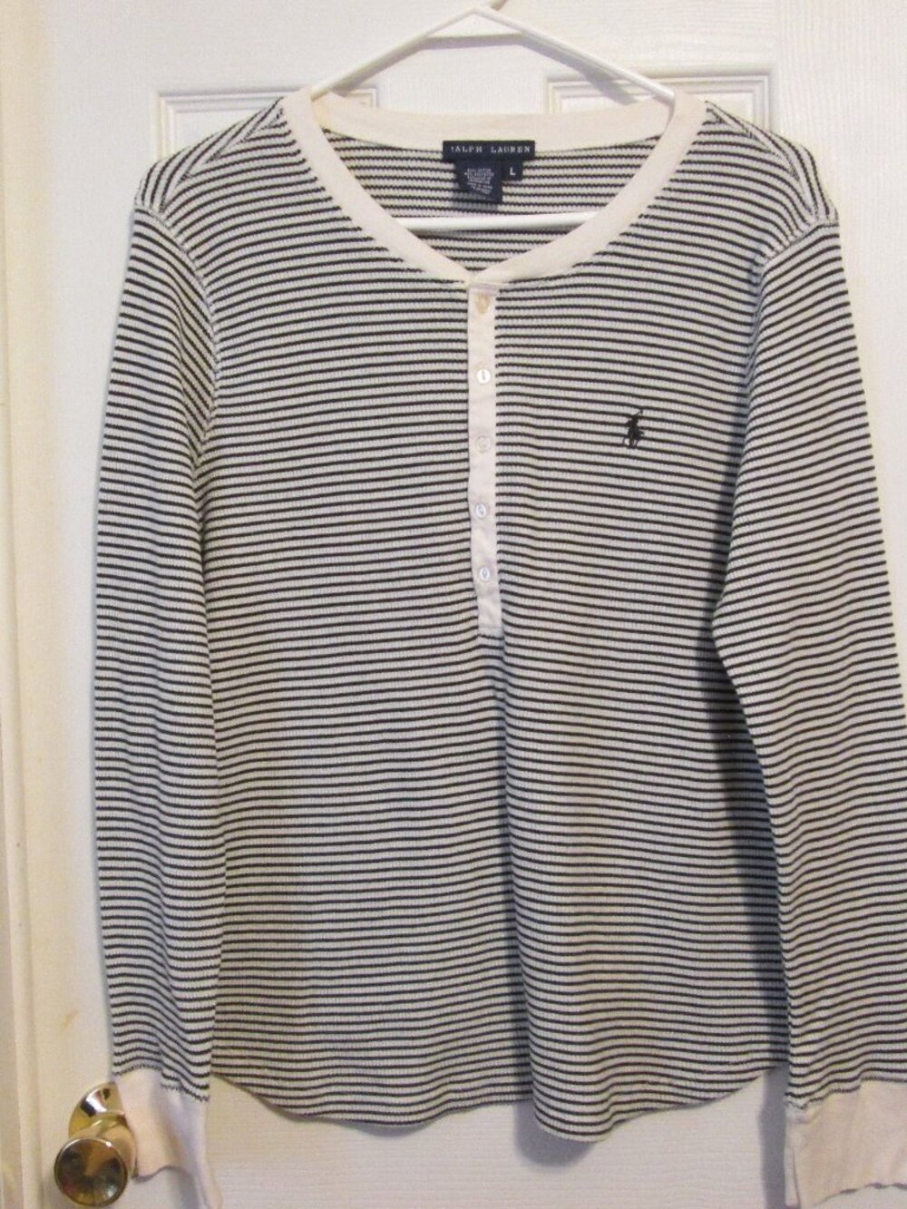 Ralph Lauren Men's Black/Ivory Striped Henley t-shirt Size Large